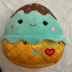 Squishmallows 2022 Valentine Squad D 8" Maya the Ice Cream Plush Doll Toy
